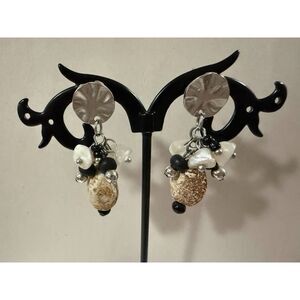 vintage silver-tone dangle drop earrings featuring a cluster of  beads